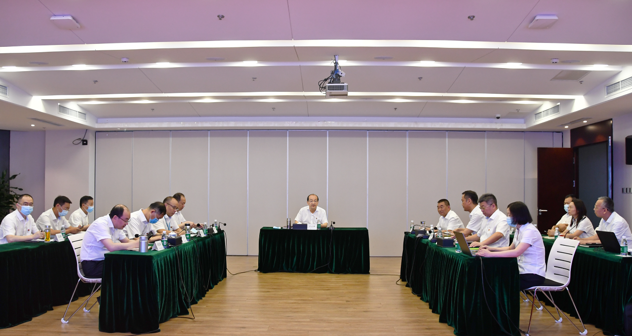 中心组学习.png 中心组学习.png