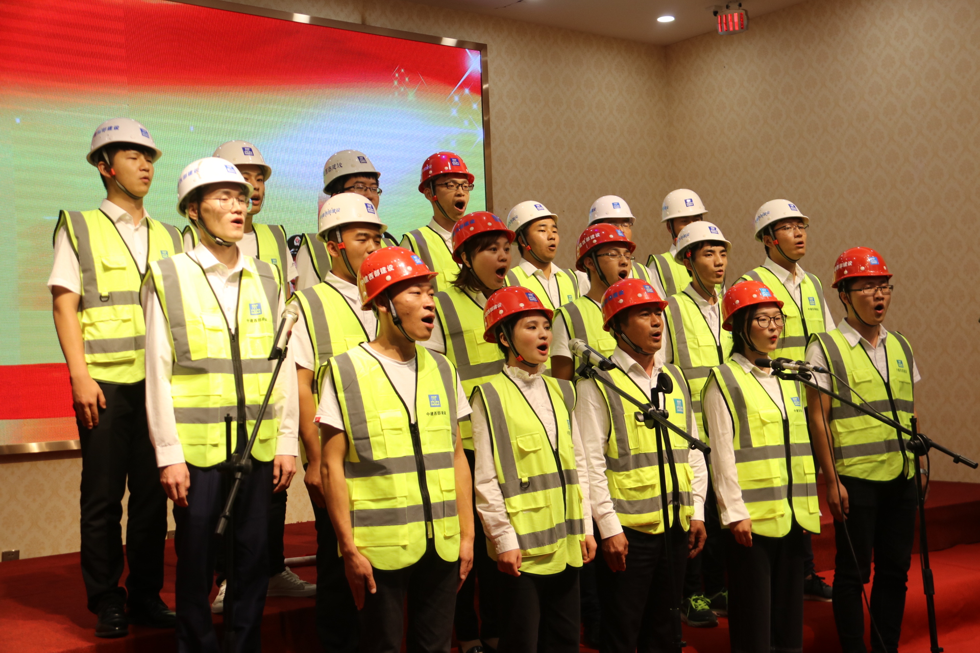 20180808192350_IMG_8923.JPG 20180808192350_IMG_8923.JPG