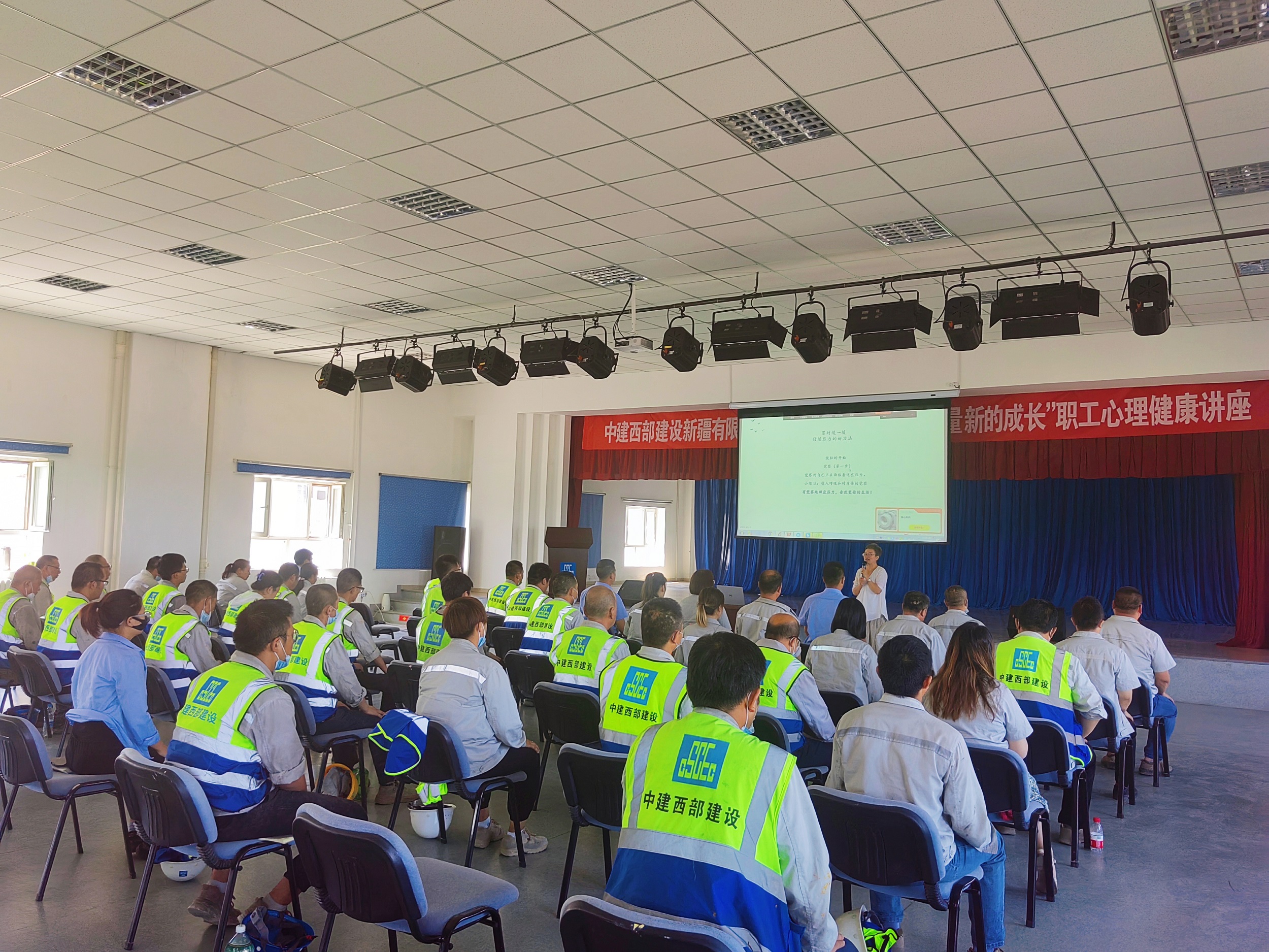 lADPDeREZ8KifO7NB1PNCcQ_2500_1875.jpg lADPDeREZ8KifO7NB1PNCcQ_2500_1875.jpg