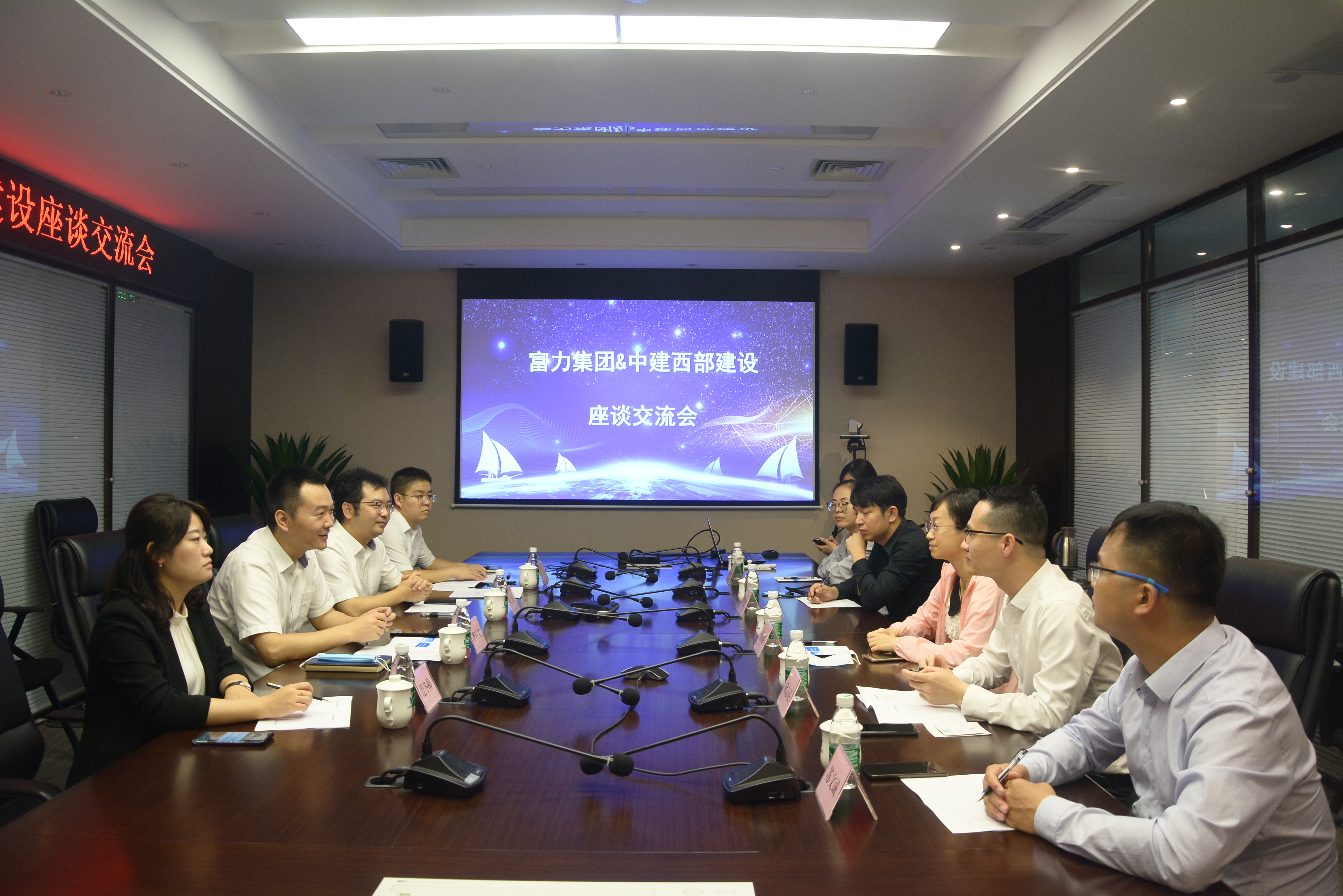 7085c075239ba60d0eba481f8cd9ab7.jpg 7085c075239ba60d0eba481f8cd9ab7.jpg