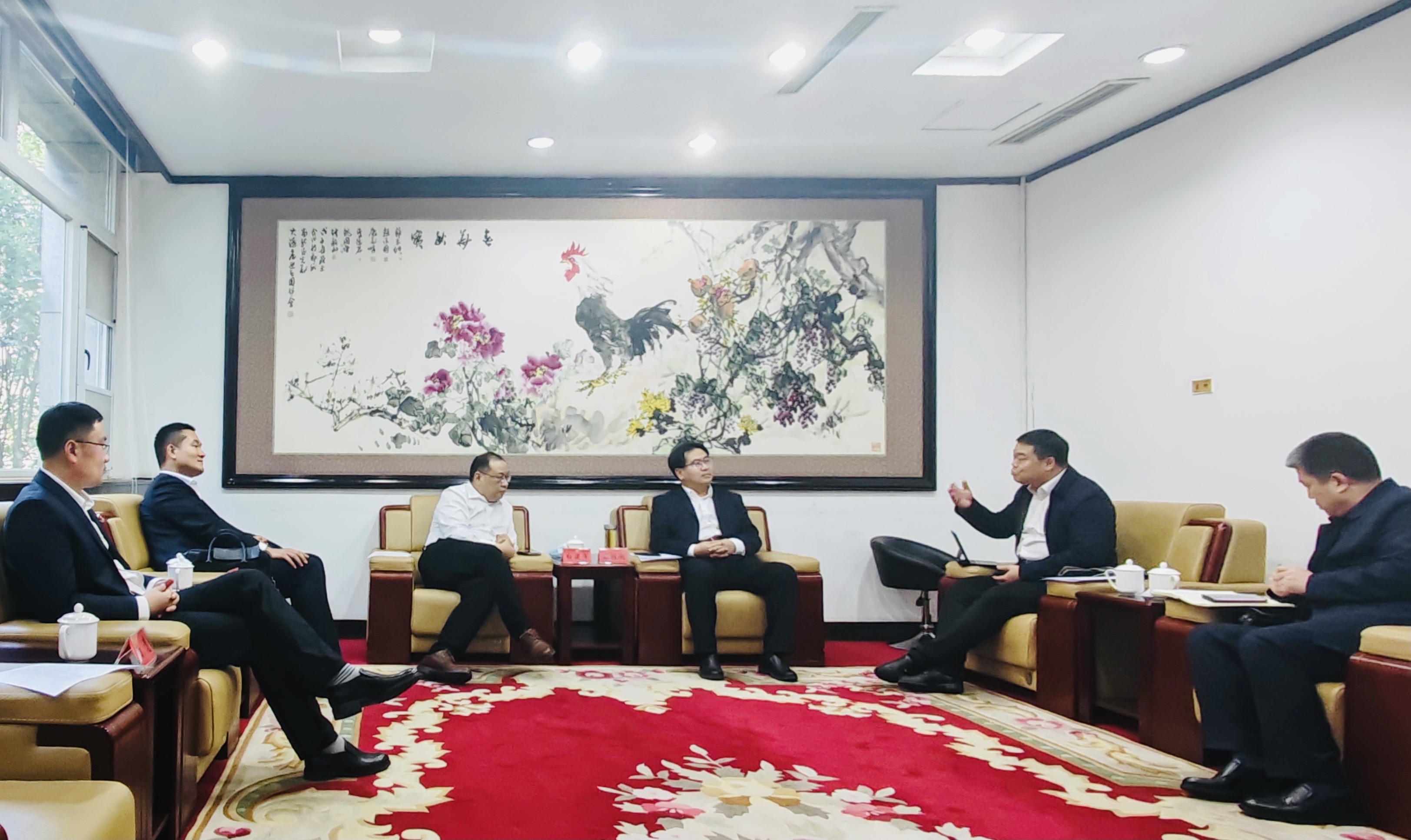 白建军一行拜会郑州高新区党工委副书记、管委会主任郭程明.JPG 白建军一行拜会郑州高新区党工委副书记、管委会主任郭程明.JPG